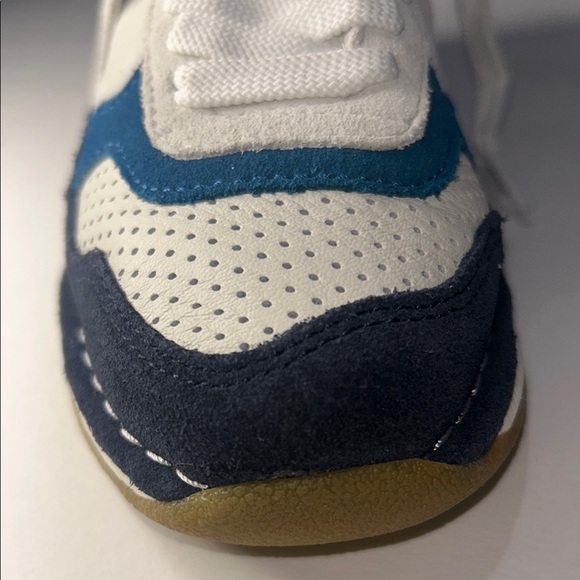 Clarks Craft Run White and Blue Retro Sneakers - Picture 3 of 5